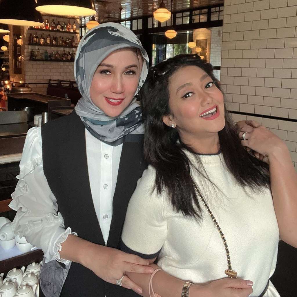 10 Potret Geng Arisan Artis 90-an, Ada yang Jadi Istri Kedua Hingga Jomblo di Usia 56 Tahun