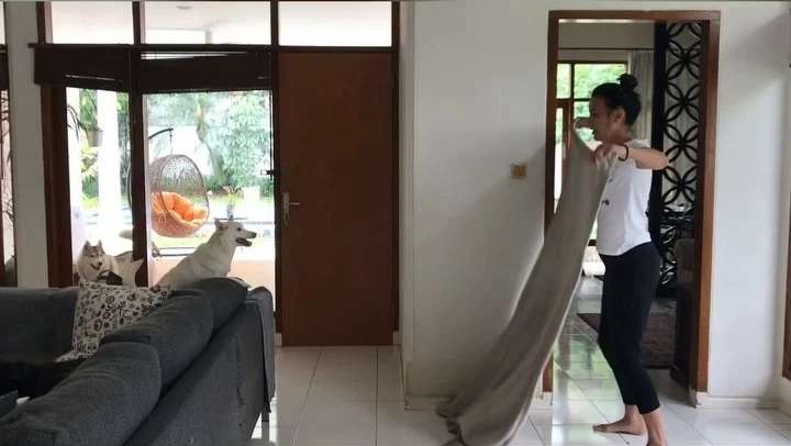 Potret Rumah 5 Artis yang Masih Ngontrak, Kondisi ‘Kontrakan’ Uus Disorot!