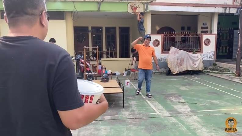 10 Adu Mewah Rumah Abdel Vs Temon yang Jarang Tersorot, Bak Langit dan Bumi!