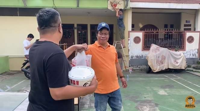 10 Adu Mewah Rumah Abdel Vs Temon yang Jarang Tersorot, Bak Langit dan Bumi!