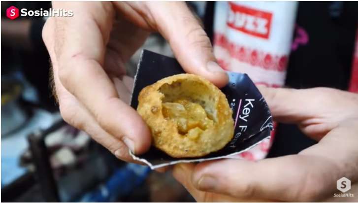 5 Makanan Pinggir Jalan di India yang Bikin Mual Pas Lihat Cara Buatnya