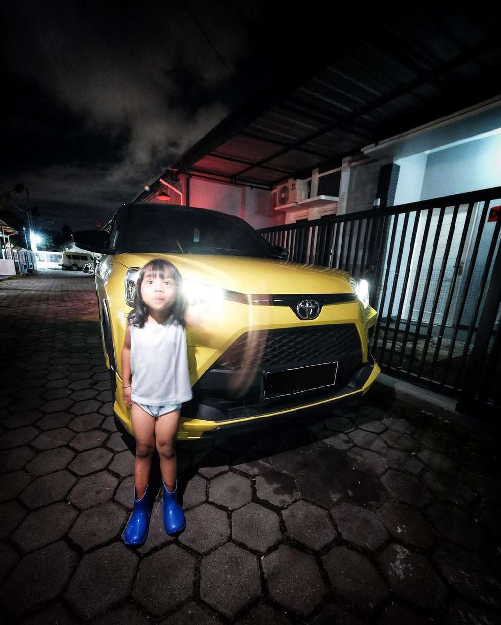 7 Potret Rumah Artis yang Poligami, Kondisi Hunian Pak Tarno Bikin Syok!