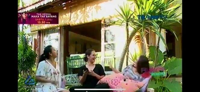 8 Potret Rumah Tia Ivanka Si Ratu Sinetron 90-an, Mirip Pondok di Tengah Sawah