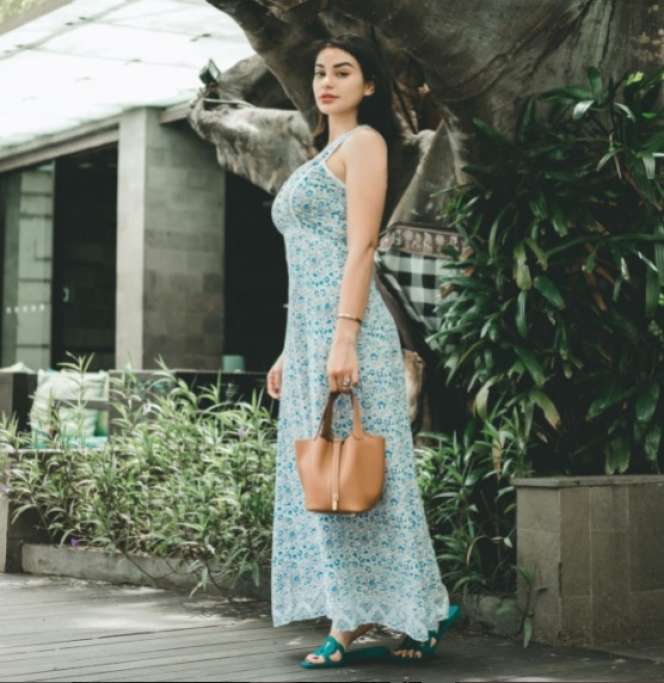6 Potret Nora Alexandra Pamer Body Goals, Bikin Susah Kedip!