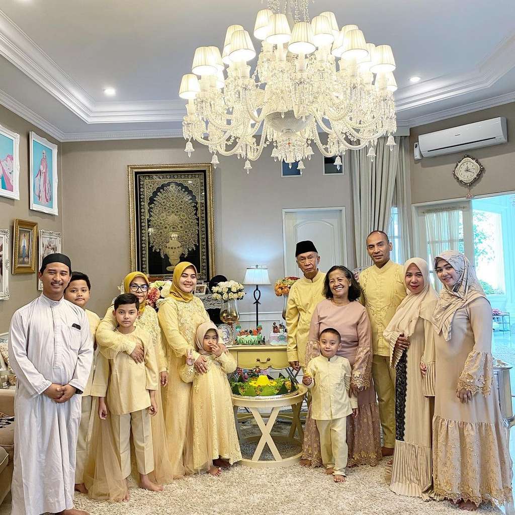 10 Potret Rumah Aisyahrani yang Jarang Tersorot, Tak Kalah dari Syahrini, Mewah Bak Istana!