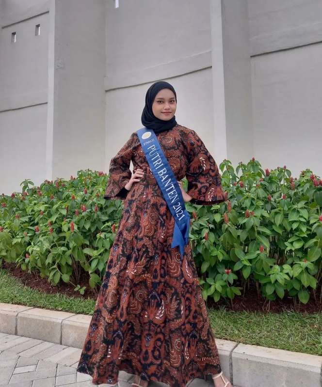 7 Potret Transformasi Cewek Tiktok, Dulu Diselingkuhi Kini Glow Up Jadi Putri Banten 2021