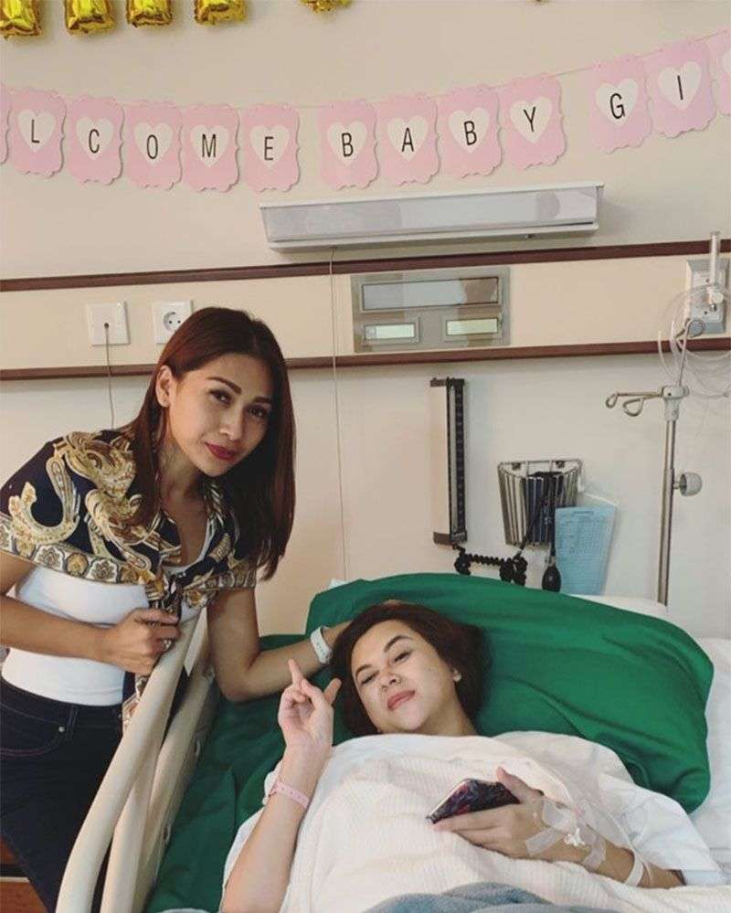 5 Potret Wajah Natural Penyanyi Tanah Air Setelah Melahirkan, Aurel Hermansyah Glowing Banget