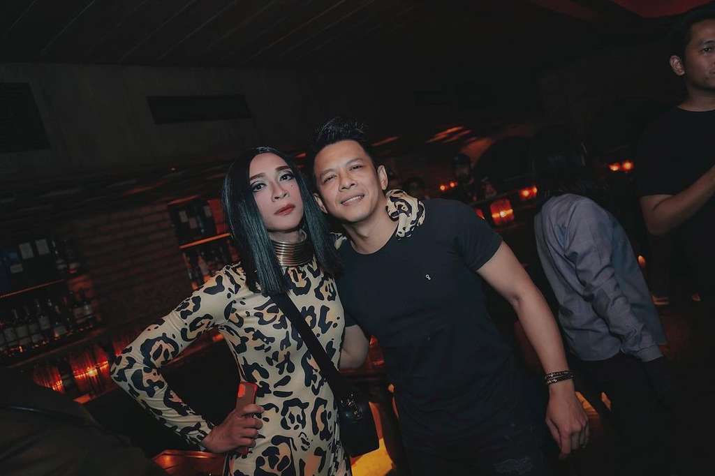 Potret Kemeriahan Ultah BCL ke-38, Pertemukan Ariel dan Luna Maya