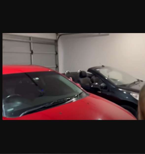 9 Potret Rumah Baru The Connell Twins di Australia, Desainnya Wow Banget!