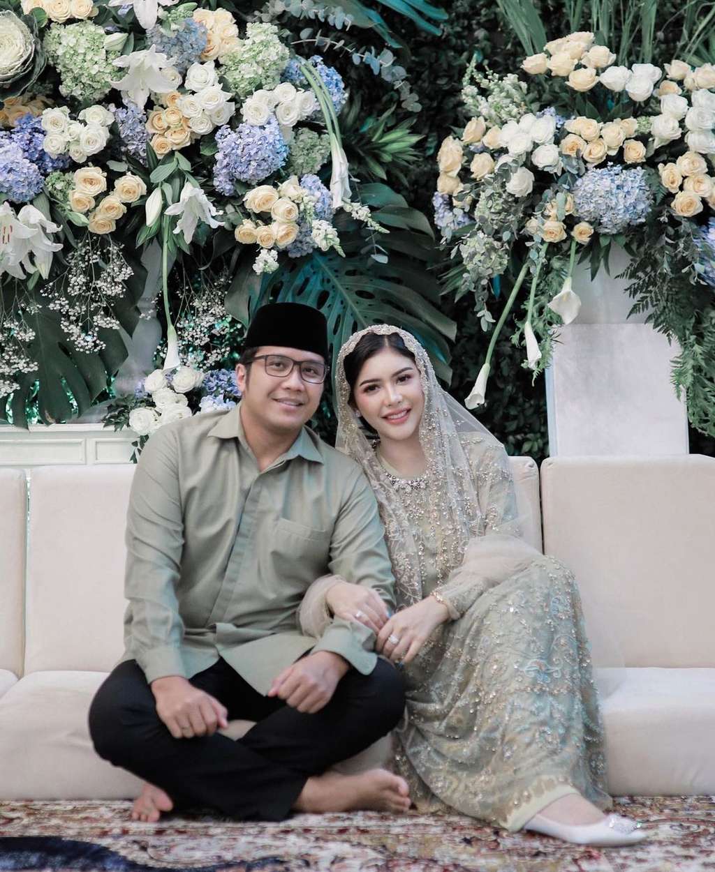 8 Potret Kompol Fahrul Sudiana Rayakan 2 Tahun Pernikahan, Kecantikan Istrinya Bikin Salfok