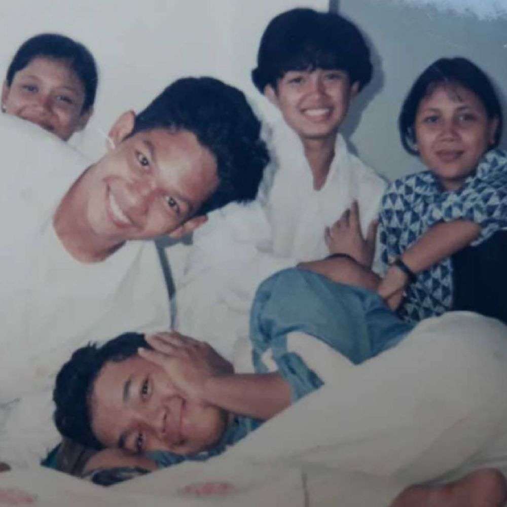 Potret Lawas 7 Penyanyi Saat SMP, Marion Jola Beda Banget!