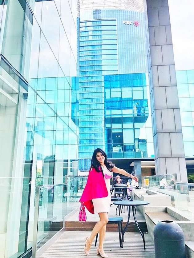 8 Potret Terbaru Bunga Niari, Mantan Istri Pertama Andika Kangen Band yang Jarang Terekspos!