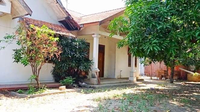 10 Potret Rumah Mewah Abiem Ngesti Terbengkalai 26 Tahun, Dulu Istana Kini Jadi Kandang Ayam