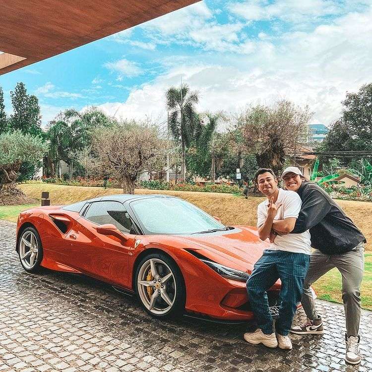 8 Koleksi Kendaraan Mewah Raffi Ahmad, Paling Murah Rp500 Juta!