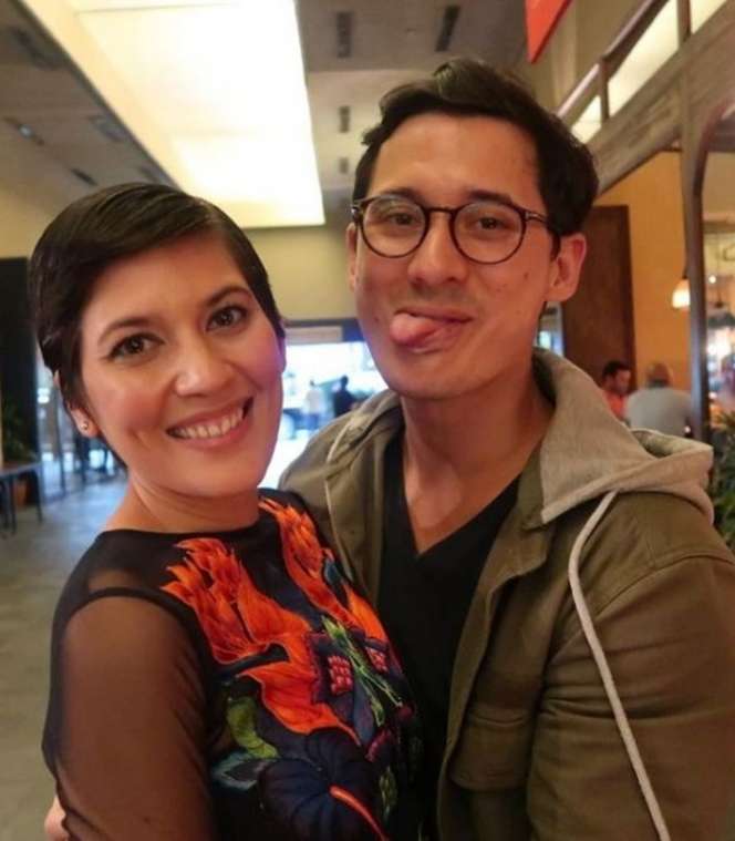 Potret Terbaru 7 Pemain Sitkom ‘Awas Ada Sule’ Bareng Pasangan, Manglingi Banget!