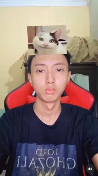 7 Potret Kamar Ghozali Everyday 'Miliarder NFT', Beda Banget Usai Terkenal!