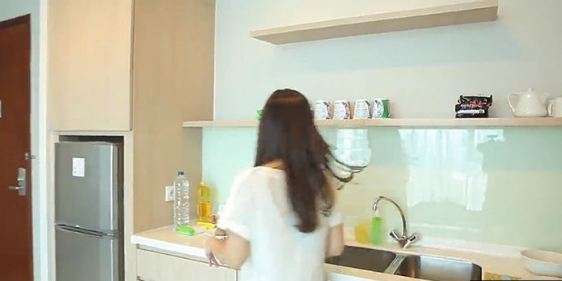 7 Potret Kondisi Apartemen Cut Tari di Australia, Berukuran Mungil, Isi Dalamnya Bikin Syok