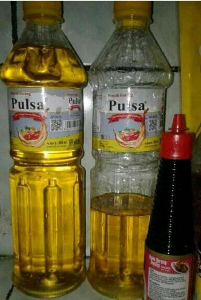 8 Momen Kocak Jual Minyak Goreng, Bikin Ngakak Guling-Guling!
