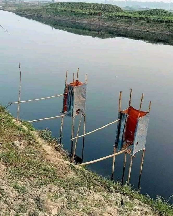 10 Potret Bangunan Nyeleneh Di Atas Air, Bikin Mikir Keras!