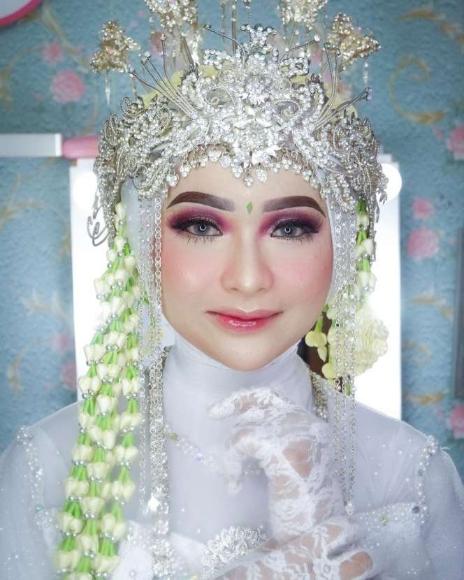 8 Potret Transformasi Pengantin Ini Bikin Melongo, Beda Banget, Jadi Cantik Bak Barbie!