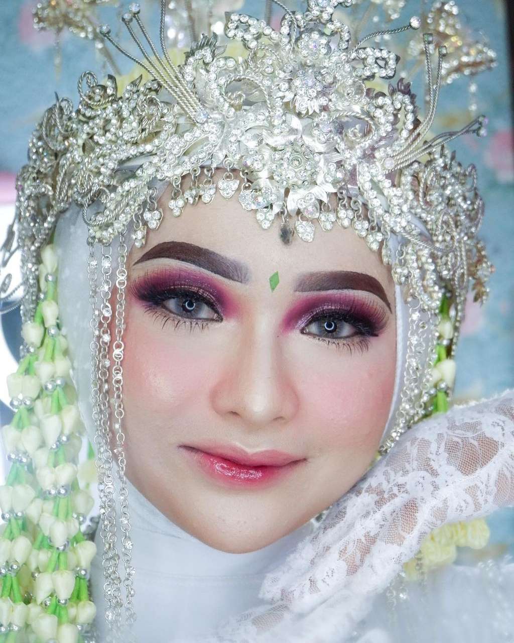 8 Potret Transformasi Pengantin Ini Bikin Melongo, Beda Banget, Jadi Cantik Bak Barbie!