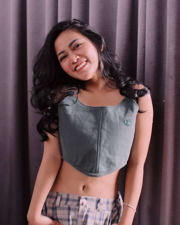 7 Potret Rachel Vennya yang Kini Berani Tampil Terbuka, Perut Rata Jadi Sorotan! 