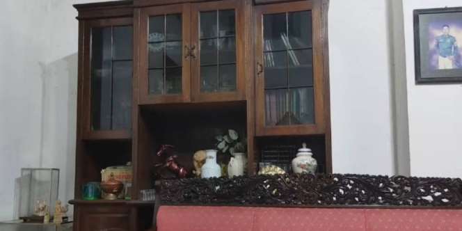 Bikin Bulu Kuduk Merinding! Potret Rumah Lokasi Syuting Film Suzzanna yang Masih Dihuni