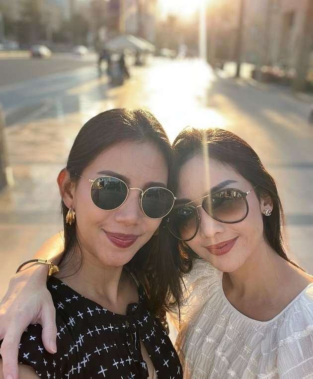 Resmi Bercerai, Dwi Ariyanti Pilih Liburan Ke Dubai, Parasnya Jadi Sorotan!
