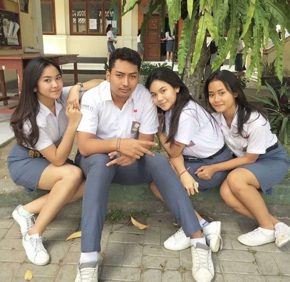8 Potret Lawas Mahalini Semasa Sekolah, Paras Cantiknya Jadi Sorotan!