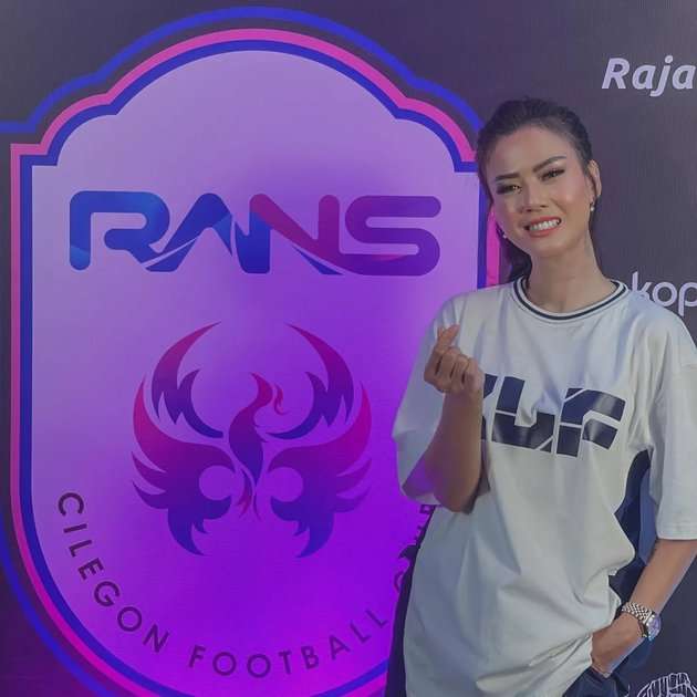 9 Potret Nita Gunawan yang Dituding Dekat Dengan Raffi Ahmad, Sempat Kunjungi Beach Club Milik Sultan Andara!