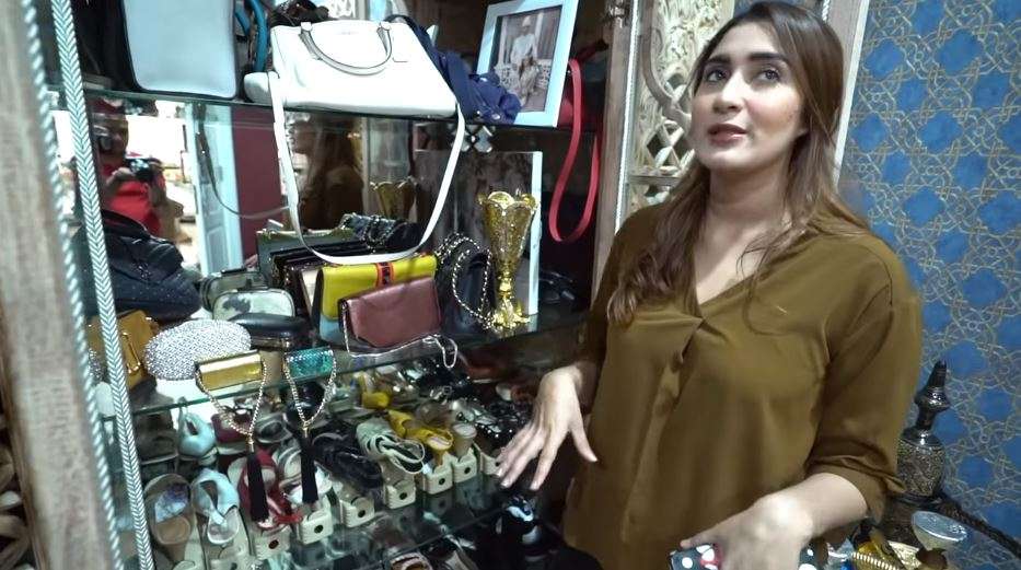 10 Potret Mewahnya Kamar Tania Nadira, Bak Milik Putri Kerajaan, Super Luas Ada Bioskopnya!