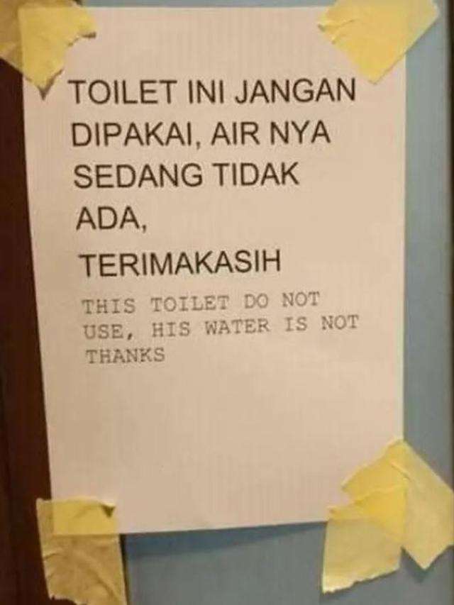 9 Papan Pengumuman Pakai Bahasa Inggris di Sekolah Ini Malah Bikin Bingung!