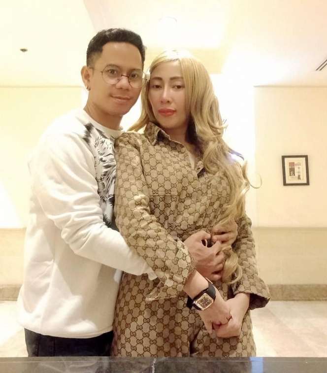 Ingat Dewi Sanca? Dulu Ngaku Hamil di Luar Nikah, Kini Kondisinya Berubah Drastis, Minta Didoakan Sembuh, Lihat 6 Potretnya Bikin Syok