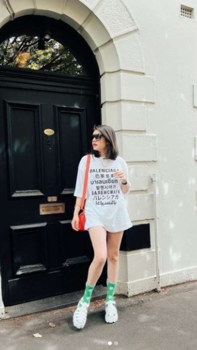 7 Potret Terbaru Carrisa Puteri, Rahasiakan Sosok Suami hingga Sempat Terjebak Di Australia!