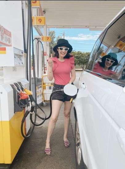 7 Potret Terbaru Carrisa Puteri, Rahasiakan Sosok Suami hingga Sempat Terjebak Di Australia!