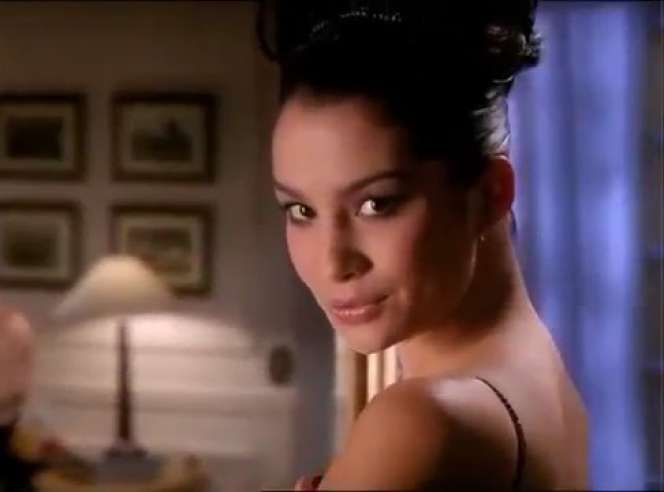 8 Potret Lawas Seleb Jadi Bintang Iklan Produk Kecantikan, Venna Melinda Bikin Pangling!