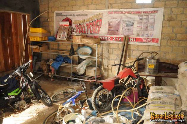10 Potret Rumah Ken Ken Wiro Sableng Setelah Jatuh Miskin, Kondisinya Bikin Miris! 
