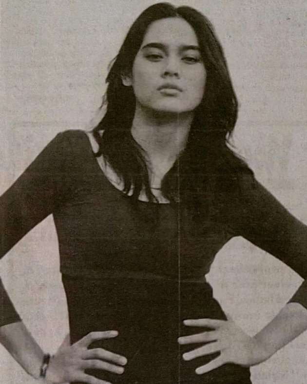8 Potret Ine Febriyanti Mantan Kekasih Mendiang Galang Rambu Anarki yang Kembali Viral!