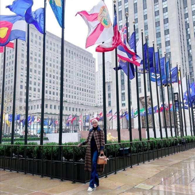 7 Potret Erin Taulany Nikmati Ramadan di Amerika, Gaya Sosialitanya Tuai Sorotan!