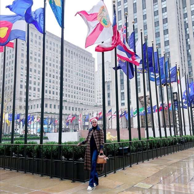 7 Potret Erin Taulany Nikmati Ramadan di Amerika, Gaya Sosialitanya Tuai Sorotan!