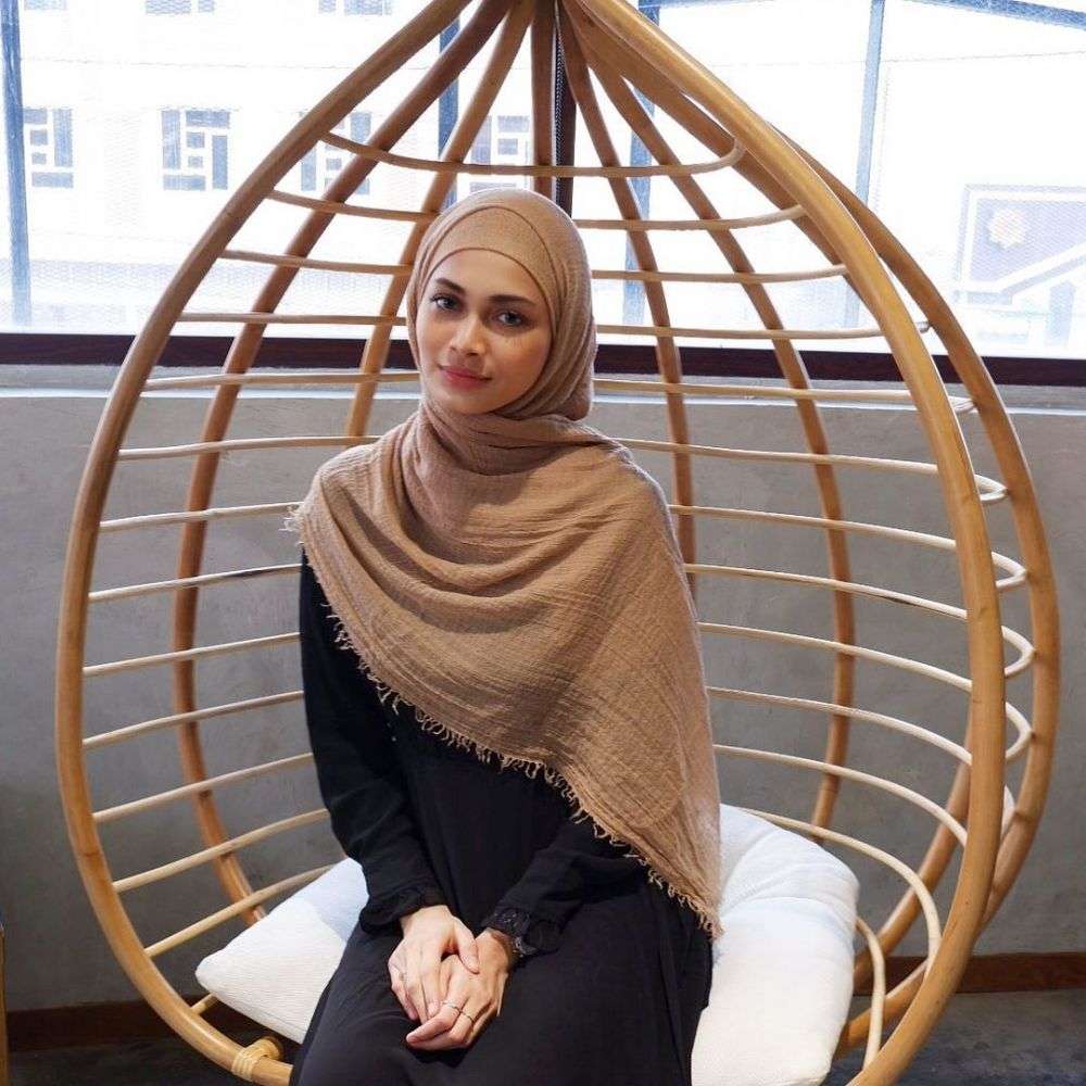 7 Potret Danisa Khairiyah Mantan Istri Tengku Tezi, Kini Tampil Berhijab!