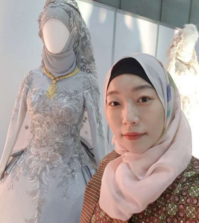 7 Potret Artis Korea Ini Ternyata Ikut Puasa Ramadan, Ada yang Bukan Beragama Muslim