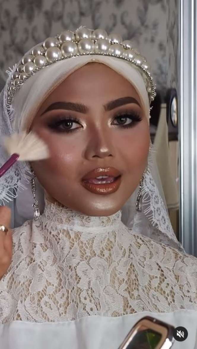 8 Transformasi Makeup Pengantin, Awalnya Nangis Saat Dirias, Hasilnya Malah Mirip Aurel Hermansyah