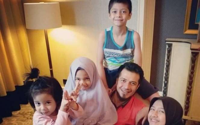 10 Potret Rumah Jihan Fahira & Primus Yustisio, Super Mewah, Jadi Tempat Kumpul Para Artis!