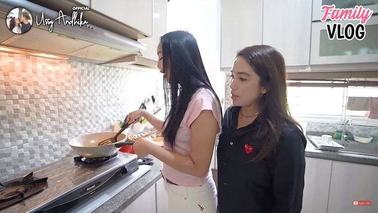 10 Adu Mewah Rumah Vicky Prasetyo VS Aldi Taher, Beda Jauh Bak Bumi dan Langit!
