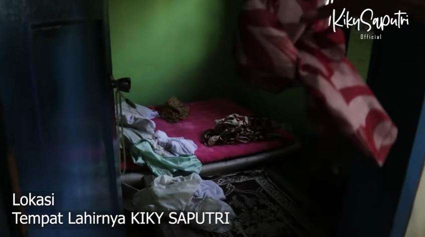 10 Potret Rumah Orangtua Kiky Saputri di Garut, Dapur Hanya Bilik Bambu Hingga Tunggu Kayu