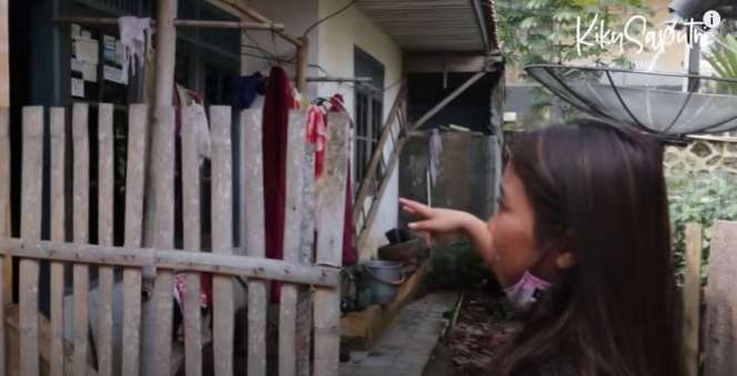 10 Potret Rumah Orangtua Kiky Saputri di Garut, Dapur Hanya Bilik Bambu Hingga Tunggu Kayu