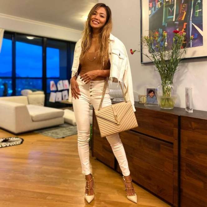 6 Potret Apartemen Shanty Paredes di Hong Kong, Mewah Banget!