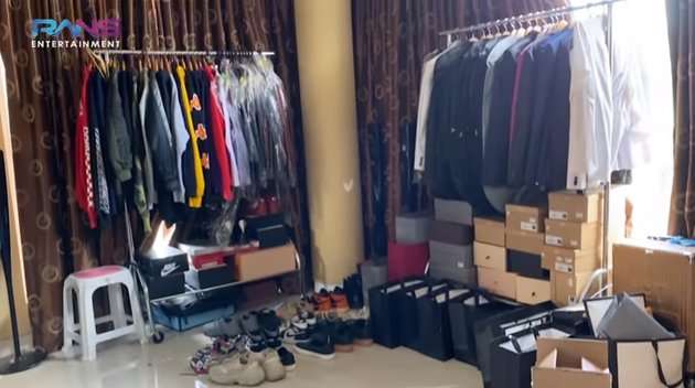 8 Potret Rumah Mendiang Olga Syahputra, Pernah Dijual Buat Prank Raffi Ahmad!