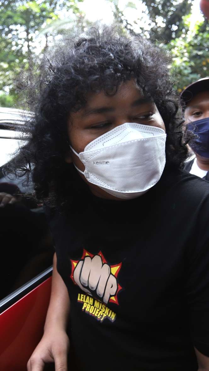 FOTO: Marshel Widianto Penuhi Panggilan Polisi Terkait Pembelian Konten Syur Dea Onlyfans